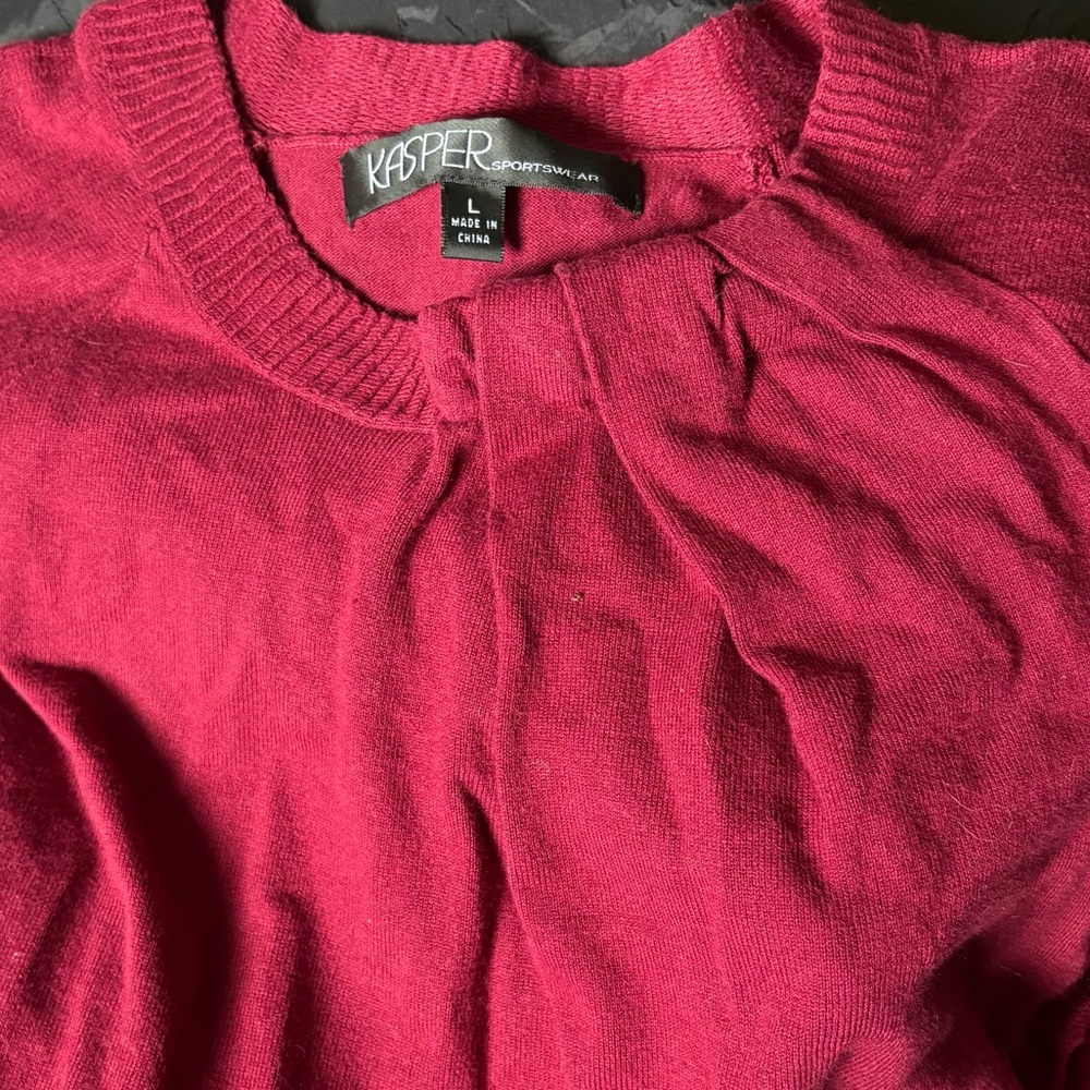 Kasper wine knit Lg
